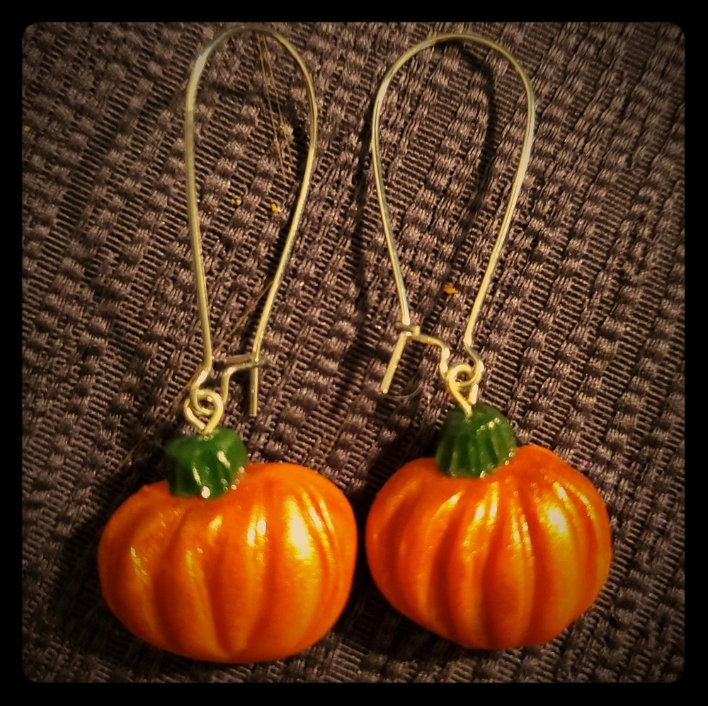 Holiday Fall Pumpkin Earrings
